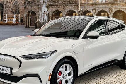 Ford Mustang Mach-E 18.500 km 44.950 &euro; Bremen 28207