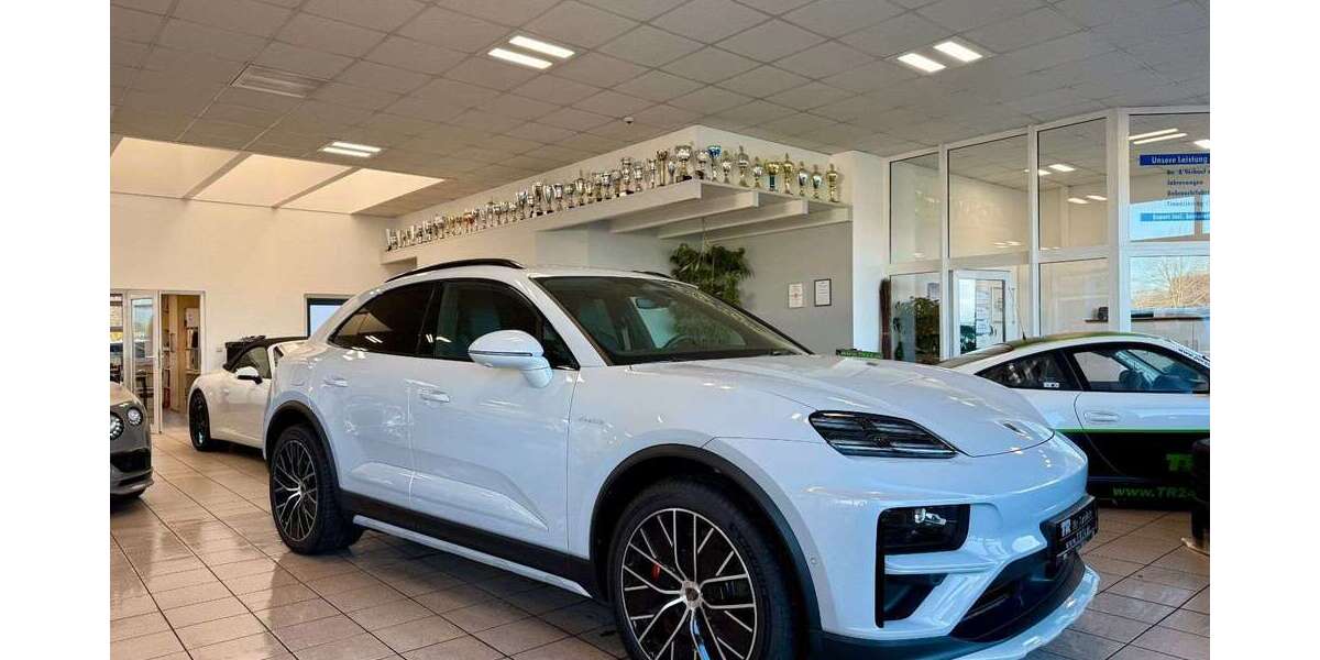 Porsche Macan 6.681 km 101.850 &euro; Stuhr-Seckenhausen 28816
