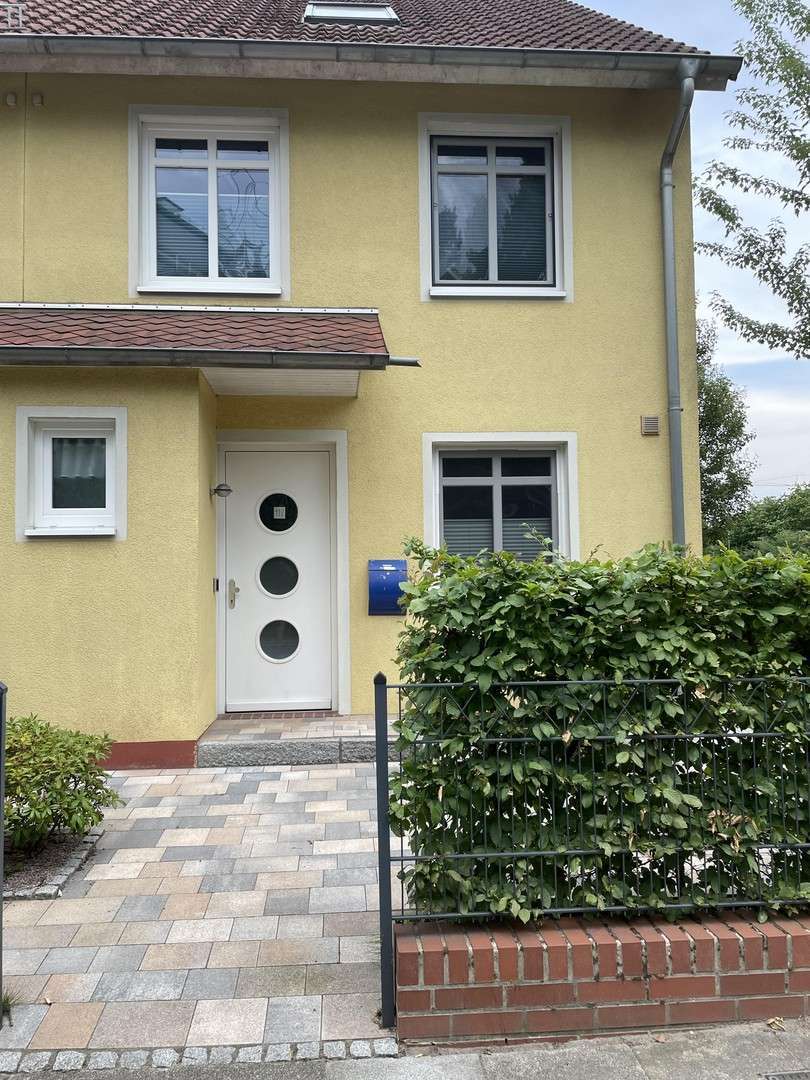 Haus zum Kaufen in Bremen 429.000 € 136 m² 5 zimmer