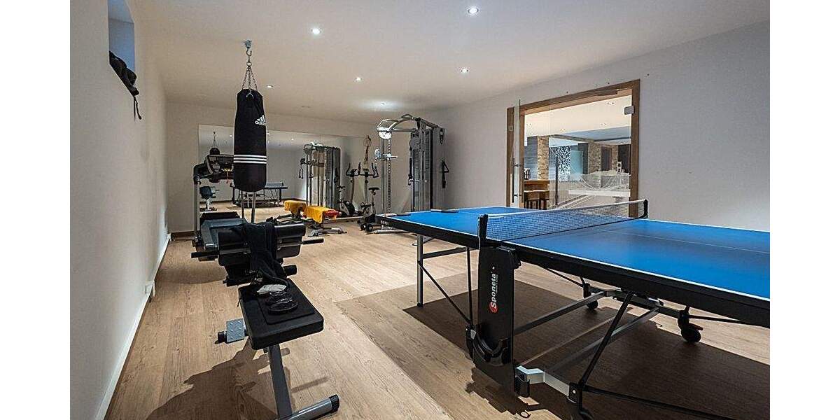 Einfamilienhaus Oyten - 6 Zimmer, 450 m&sup2;, 1.400.000&euro; | Angebot:25680908