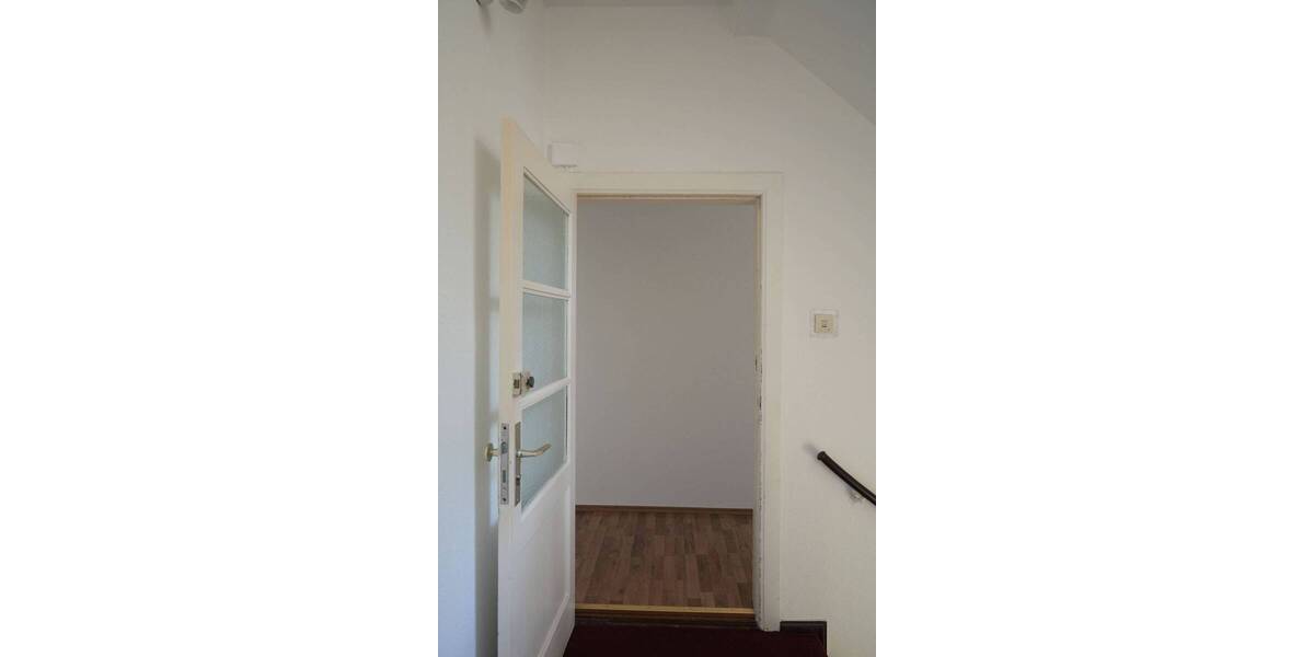 Etagenwohnung Bremen Hastedt - 3 Zimmer, 82 m&sup2;, 825&euro; | Angebot:26410370