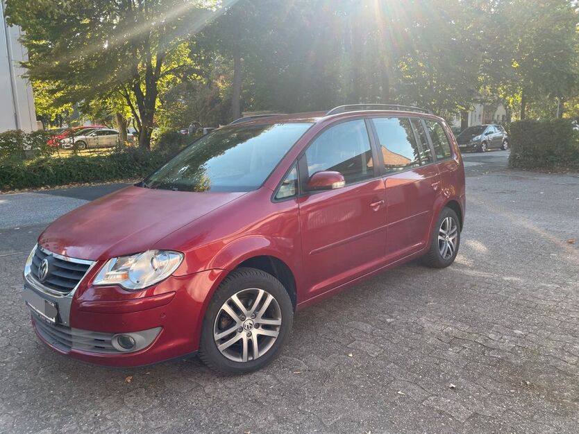 VW Touran 199.000 km 4.500 € Osterholz-Scharmbeck 27711