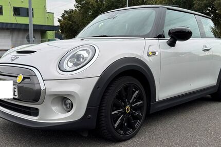 Mini Cooper SE 40.000 km 16.500 € Bremen 28199
