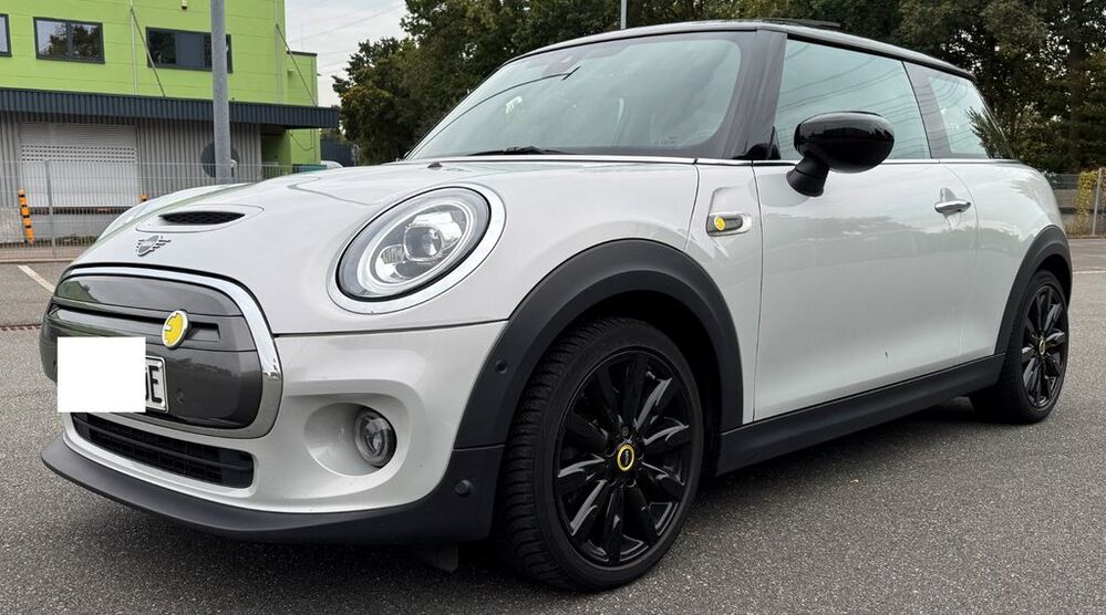 Mini Cooper SE 40.000 km 16.500 € Bremen 28199