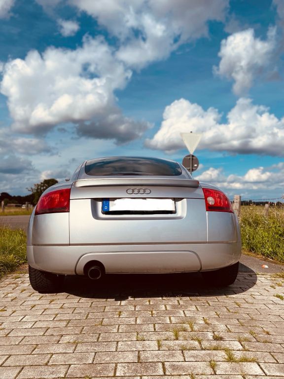 Audi TT 206.138 km 3.750 € Ganderkesee 27777