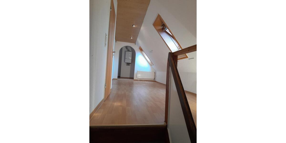 Dachgeschoßwohnung Berne - 2 Zimmer, 56 m&sup2;, 390&euro; | Angebot:26234882