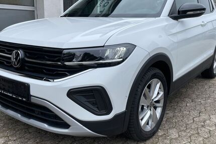 VW T-Cross 3.900 km 23.800 &euro; Bremen 28259