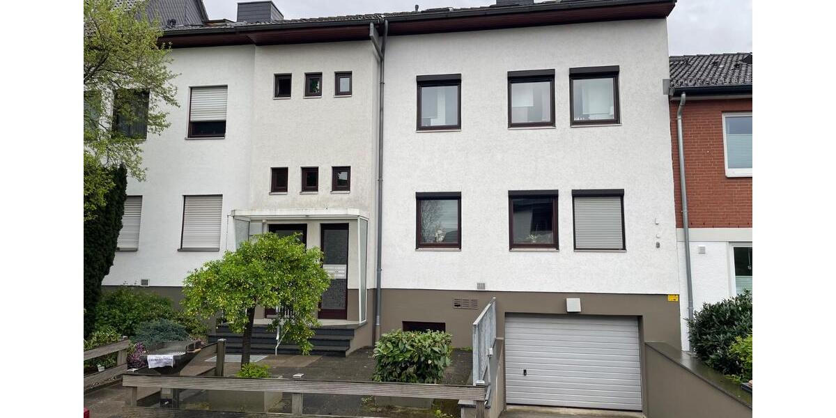 Dachgeschoßwohnung Bremen Häfen - 3 Zimmer, 72 m&sup2;, 198.000&euro; | Angebot:24553697
