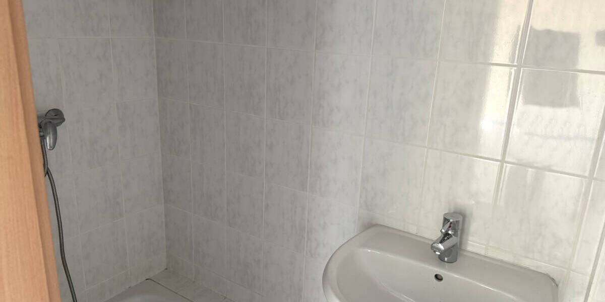 Etagenwohnung Bremen / Gröpelingen Lindenhof - 2 Zimmer, 48 m&sup2;, 85.000&euro; | Angebot:26453498