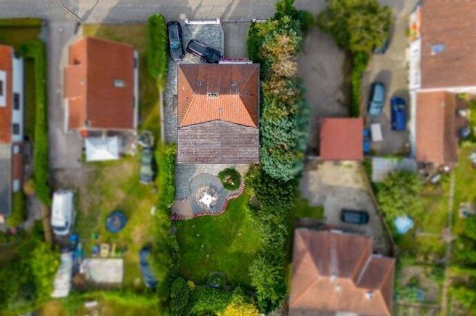 Mehrfamilienhaus, Wohnhaus Delmenhorst Mitte - 5 Zimmer, 123 m&sup2;, 325.000&euro; | Angebot:26891489