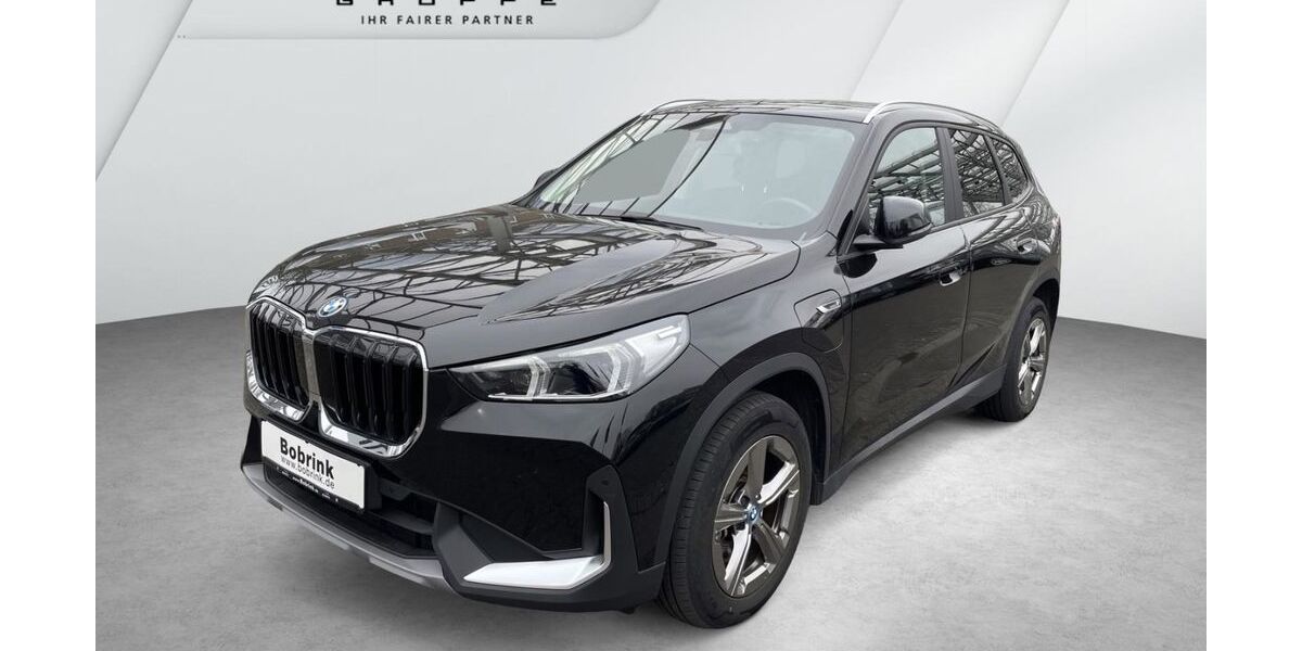 BMW X1 64.015 km 30.420 &euro; Bremen 28329