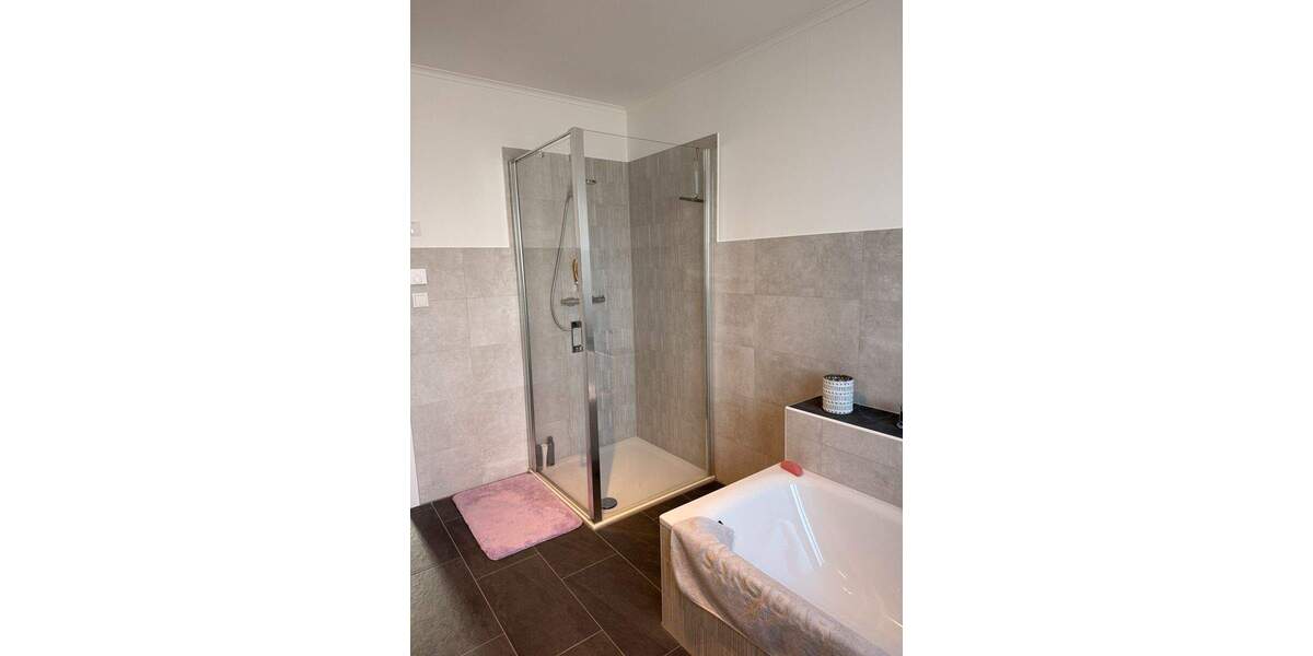 Etagenwohnung Weyhe Kirchweyhe - 3 Zimmer, 90 m&sup2;, 1.150&euro; | Angebot:25468818