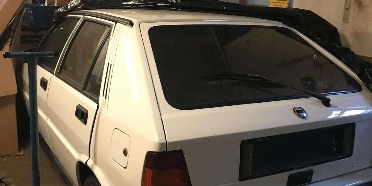 Lancia Delta 100.000 km 20.000 &euro; Bremen 28205