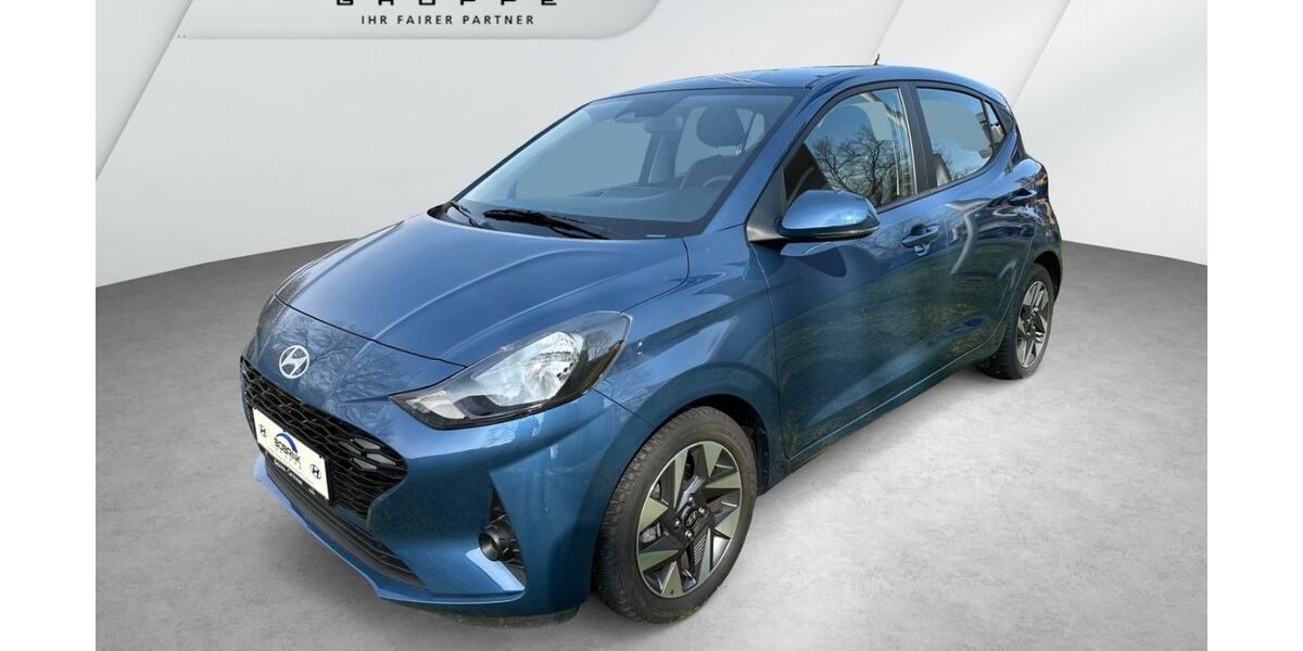 Hyundai i10 12.313 km 15.990 &euro; Bremen 28757