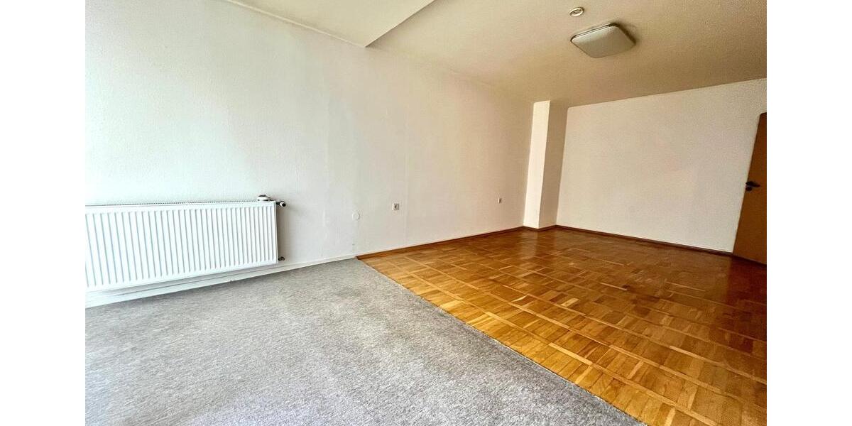 Geräumiges und helles WG-Zimmer (27m²) 1 zimmer