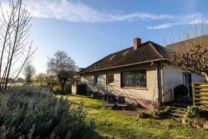 Haus Stuhr - 5 Zimmer, 154 m&sup2;, 317.050&euro; | Angebot:26004015