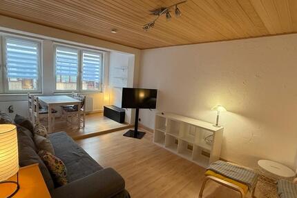 Möblierte 2-Zimmer-Erdgeschosswohnung an Single zimmer