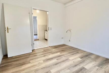 Wohnung Bremen Neustadt - 1 Zimmer, 11 m&sup2;, 275&euro; | Angebot:25931220