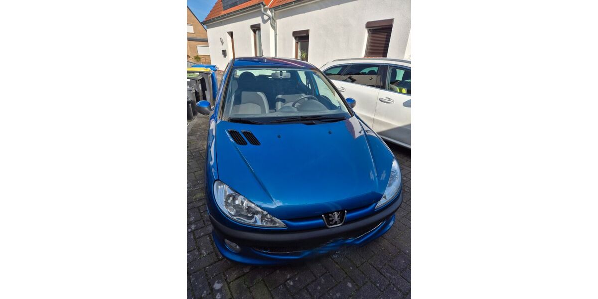 Peugeot 206 180.944 km 1.089 &euro; Delmenhorst 27749