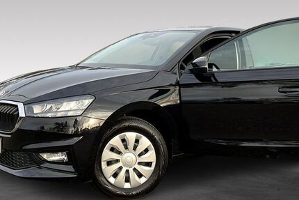 Skoda Fabia 14.787 km 17.490 &euro; Delmenhorst 27755