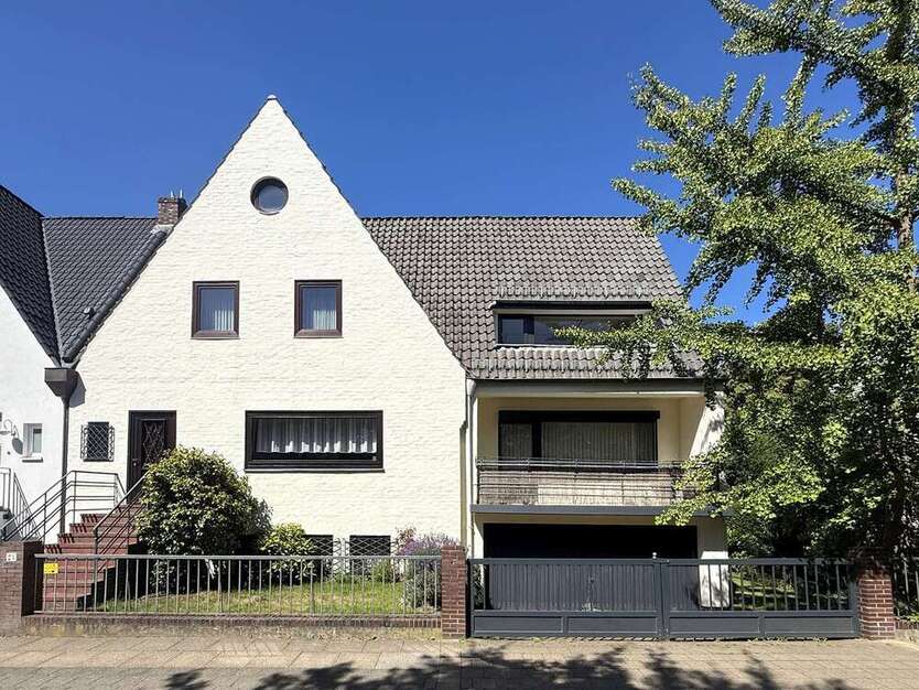 Haus zum Kaufen in Bremen 595.000 € 185 m² 6.5 zimmer