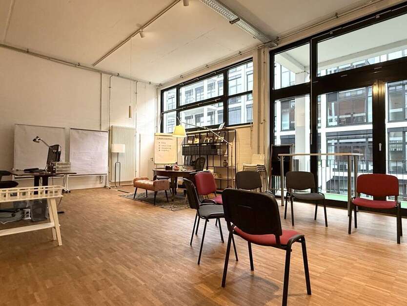 Büro in Bremen 1.119,75 € 121.29 m² zimmer