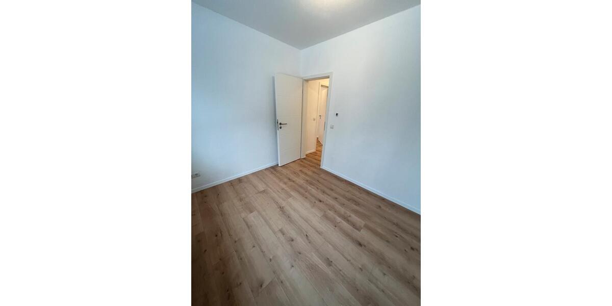 Erdgeschoßwohnung Achim - 4 Zimmer, 81 m&sup2;, 1.350&euro; | Angebot:24862371