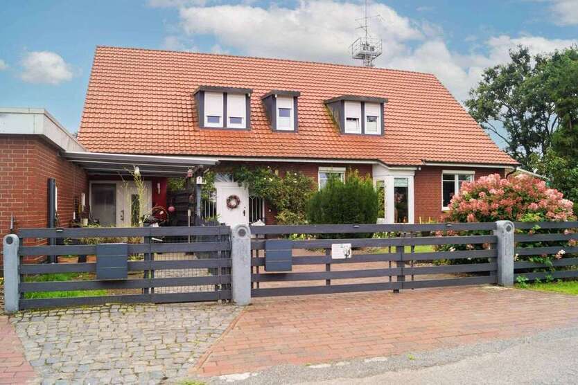 Haus zum Kaufen in Weyhe 648.000 € 289.32 m²