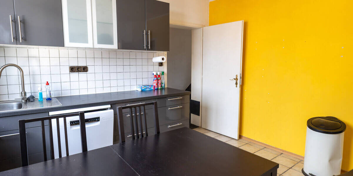 Etagenwohnung Delmenhorst Mitte - 3 Zimmer, 90 m&sup2;, 142.000&euro; | Angebot:25691270