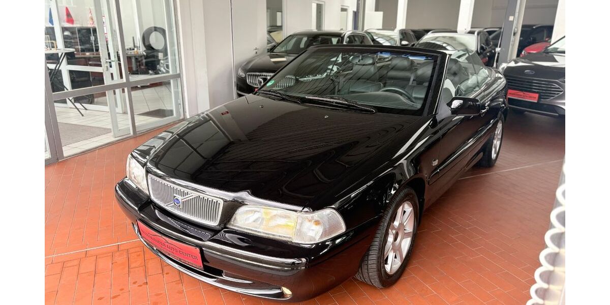 Volvo C70 61.000 km 15.400 &euro; Bremen 28199