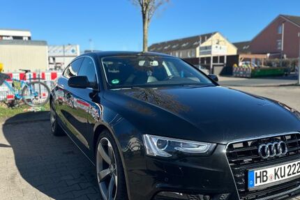 Audi A5 146.000 km 22.400 &euro; Bremen 28211