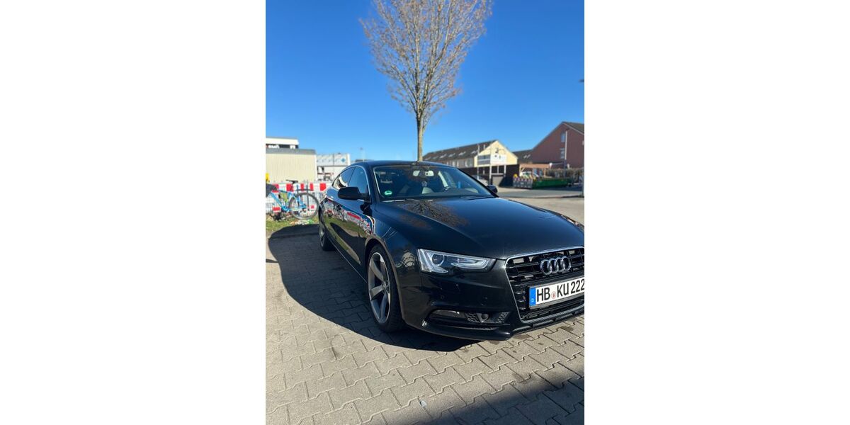 Audi A5 146.000 km 22.400 &euro; Bremen 28211