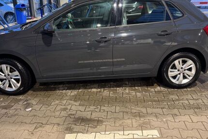 VW Polo 82.000 km 13.500 &euro; Bremen 28759