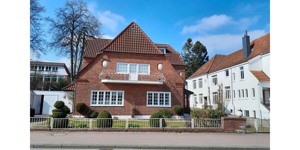 Villa Osterholz-Scharmbeck Scharmbeck - 7 Zimmer, 245 m&sup2;, 529.000&euro; | Angebot:27120587