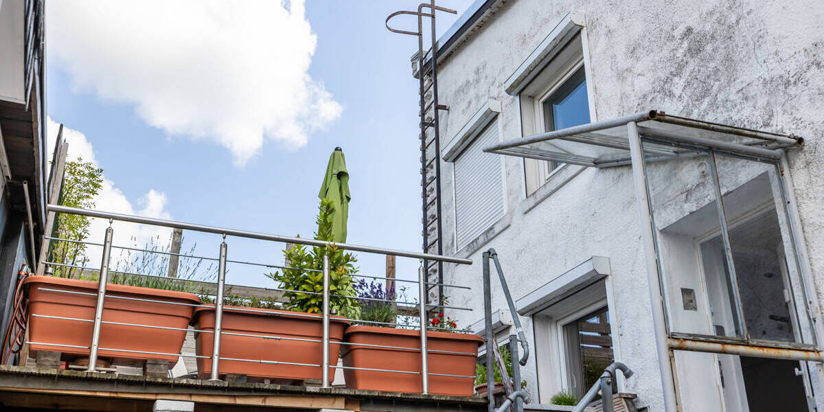 Etagenwohnung Delmenhorst Mitte - 3 Zimmer, 90 m&sup2;, 142.000&euro; | Angebot:25691270