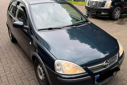 Opel Corsa 145.334 km 1.700 &euro; Bremen 28717