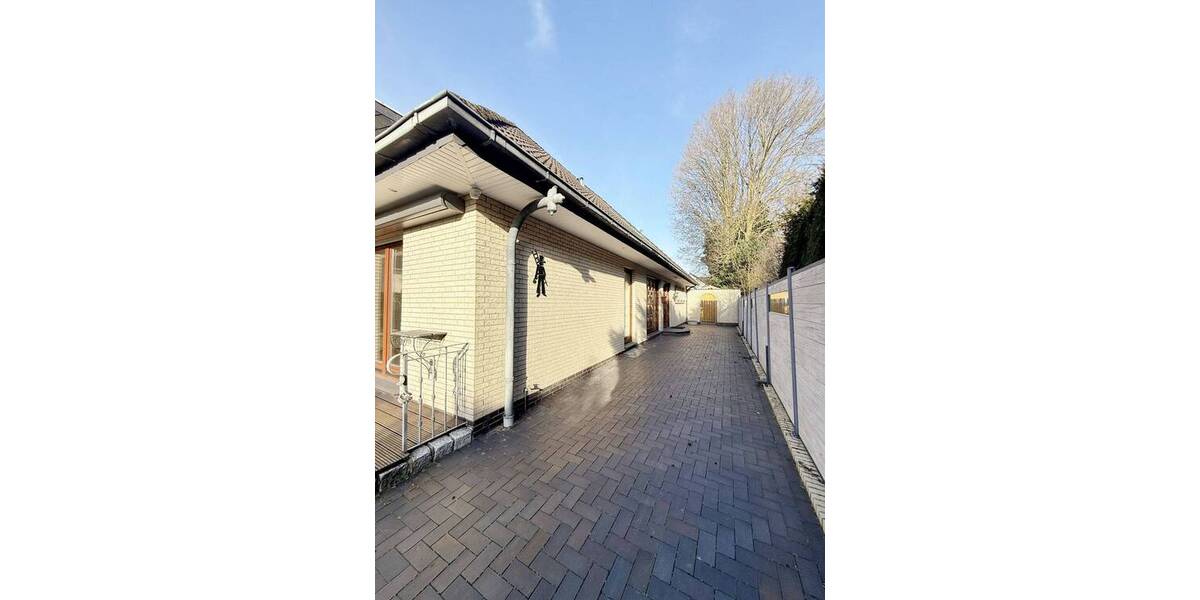 Einfamilienhaus Stuhr Brinkum - 5 Zimmer, 250 m&sup2;, 649.000&euro; | Angebot:26189530