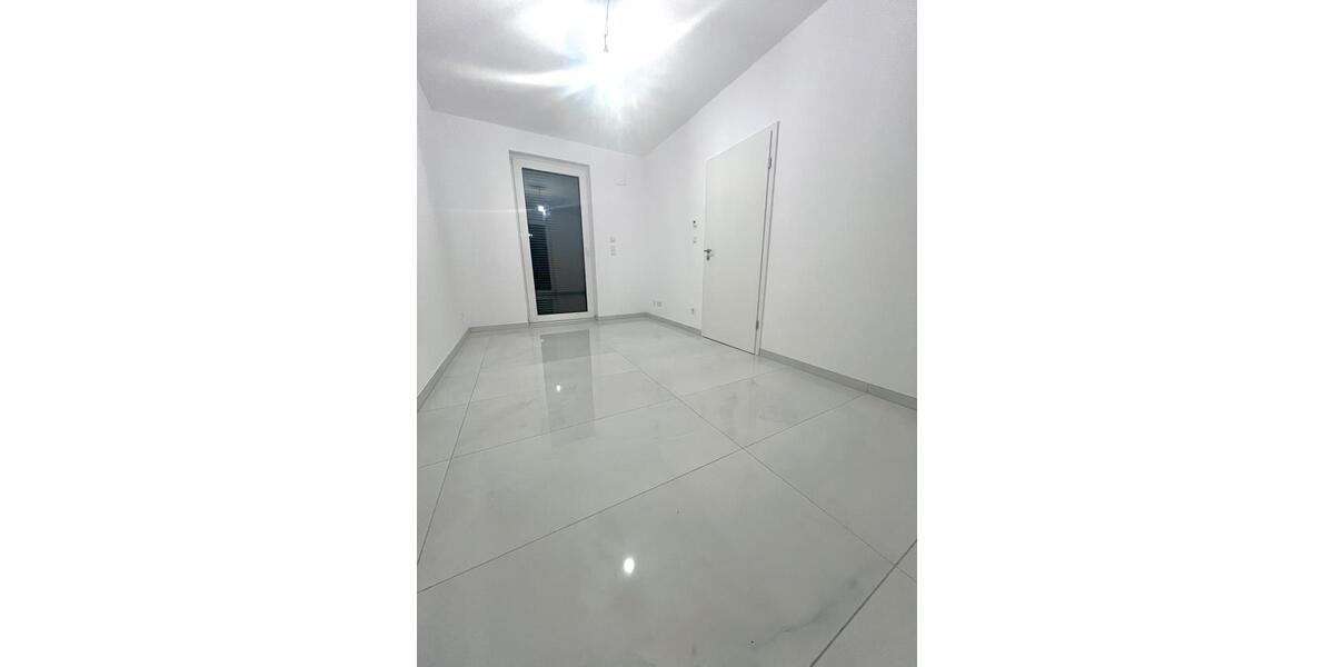 Etagenwohnung Bremen Blockland - 4 Zimmer, 105 m&sup2;, 1.650&euro; | Angebot:26310646