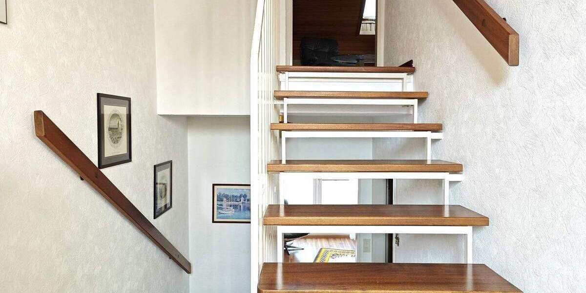 Reihenmittelhaus Bremen Burg-Grambke - 5 Zimmer, 120 m&sup2;, 299.000&euro; | Angebot:25645397