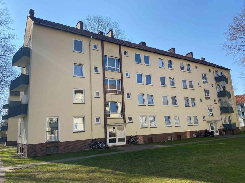 Renovierte 3-Zimmer-Wohnung mit Balkon zimmer