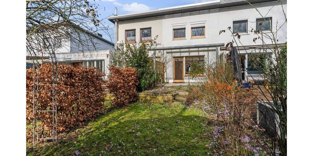 Reihenmittelhaus Bremen Neue Vahr Südost - 3 Zimmer, 77 m&sup2;, 229.000&euro; | Angebot:26015192