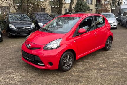 Toyota Aygo (X) 153.000 km 2.500 &euro; Bremen 28259