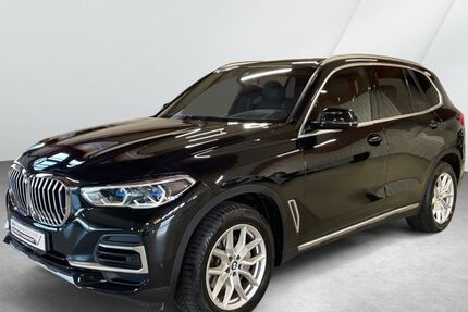 BMW X5 102.121 km 44.490 &euro; Bremen 28757