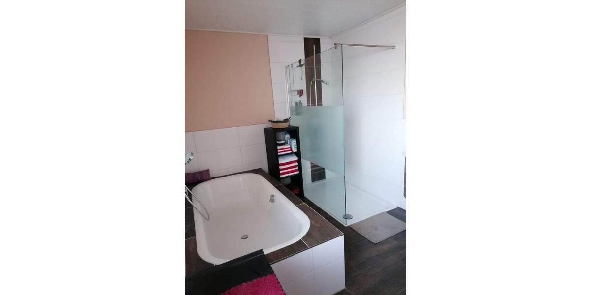 Mehrfamilienhaus, Wohnhaus Elsfleth - 8 Zimmer, 274 m&sup2;, 460.000&euro; | Angebot:25669816