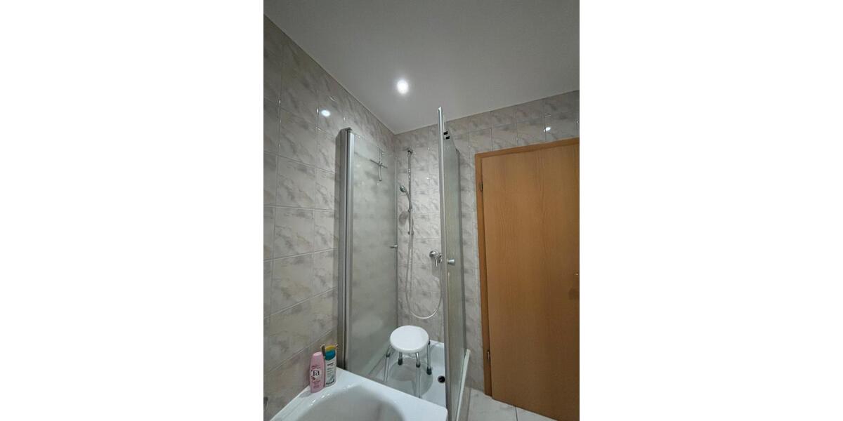 Reihenhaus Bremen Huchting - 5 Zimmer, 100 m&sup2;, 300.000&euro; | Angebot:27068343