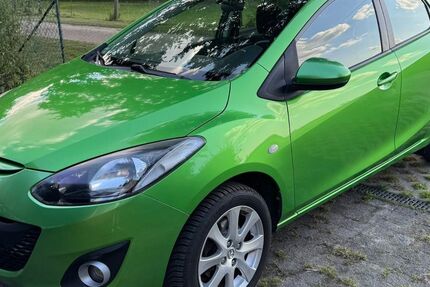 Mazda 2 98.300 km 6.100 &euro; Syke 28857