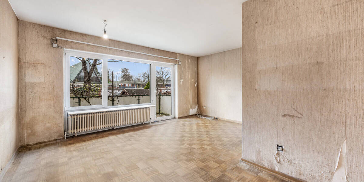 Reihenmittelhaus Bremen Kirchhuchting - 6 Zimmer, 105 m&sup2;, 230.000&euro; | Angebot:26117406