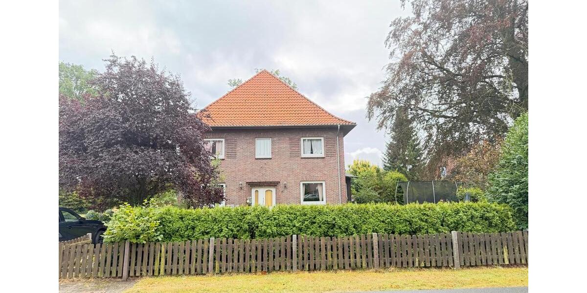 Einfamilienhaus Hude (Oldenburg) - 7 Zimmer, 280 m&sup2;, 479.000&euro; | Angebot:27231995