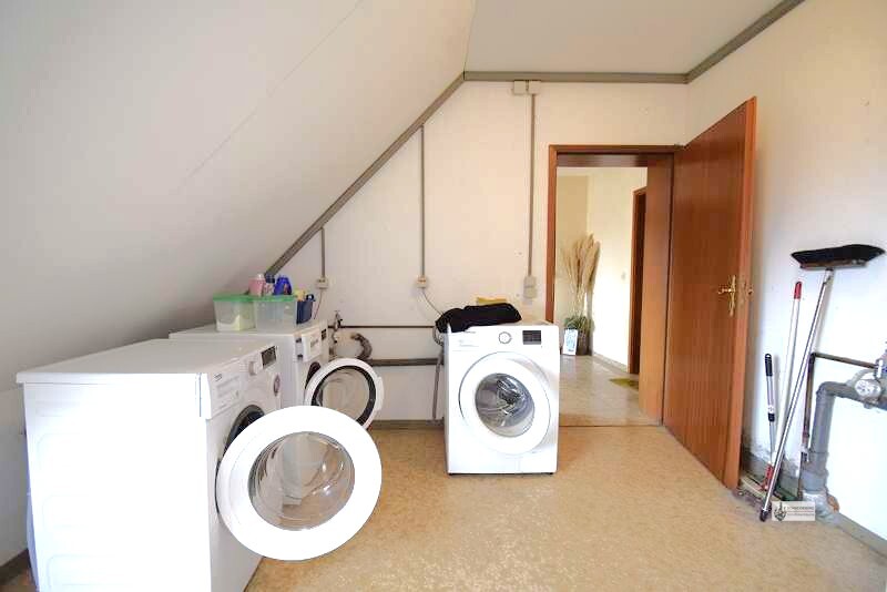 OG Wohnung für 2 Personen frisch renoviert am Zentrum von Syke + Garage + Balkon - Etagenwohnung Syke | Angebot:26728761