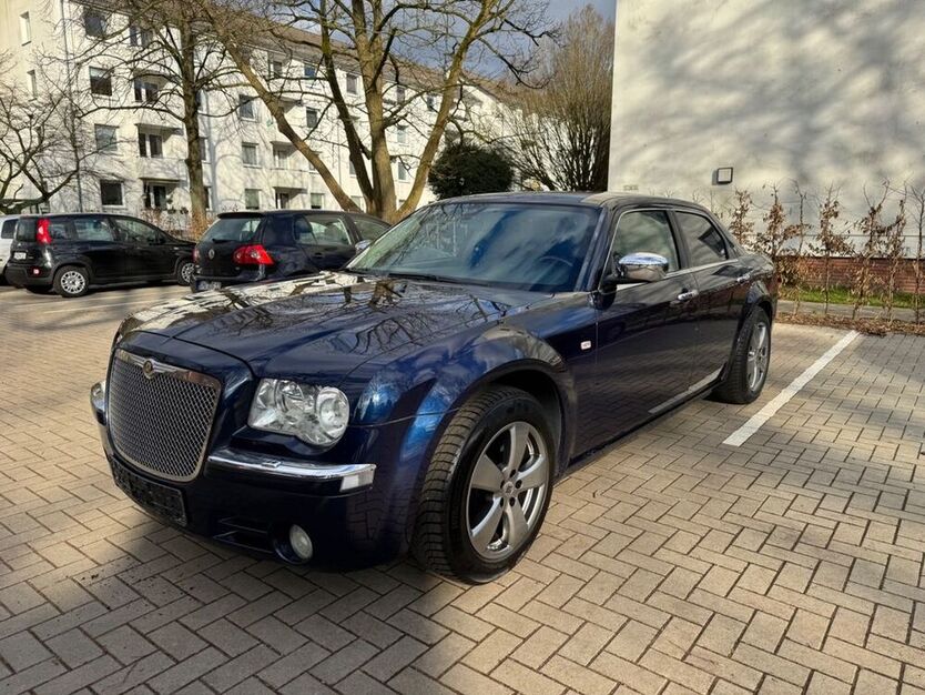 300C